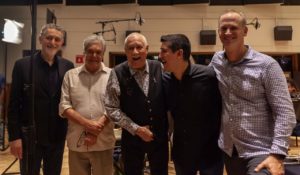 El disco solista de Pacho Flores, “Estirpe”, obtiene el Grammy Latino a la Mejor Composición Clásica Contemporánea  