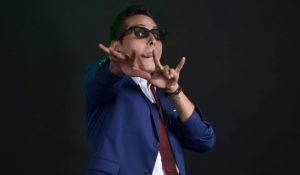 JAMES REGRESA TRIUNFALMENTE Y POR «PURA SUERTE»