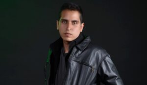 James EC y su banda en vivo anuncian el esperado «27 TOUR» y su próximo álbum «Hollywood»