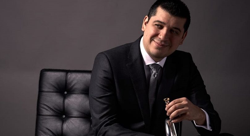 Pacho Flores recibe 3 nominaciones al Grammy Latino por el disco “Estirpe”