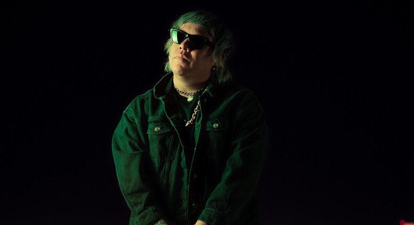 ROGER ARGENIS EXPRESA SU PERSONALIDAD EN “HAPPY SAD”