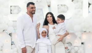 SURTHYCOOKS EMOCIONA A SUS SEGUIDORES CON LA REVELACIÓN DE SEXO DE SU TERCER BEBÉ