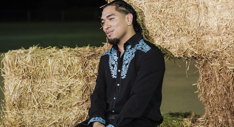 Sinsino lanza “Un Día Casual” al ritmo de la cumbia mexicana