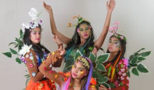 «Sueño de una Noche de Verano» llega tropicalizada al son de boleros  