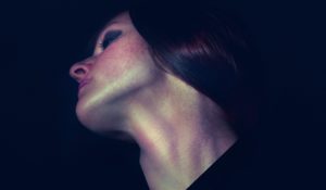 La renombrada compositora Tiff Randol lanza su nuevo EP “Isolation”