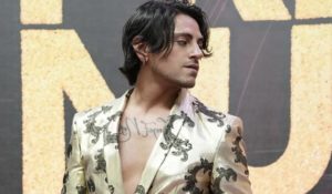 El Cantautor Italiano VIRGINIO, desfila en la alfombra del Premio Lo Nuestro anticipando una importante gira en Miami y Ciudad de México