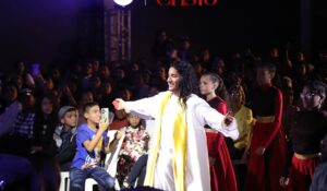 En Puerto Ordaz recrean la vida y milagros de Jesús con la obra «La Pasión de Cristo»