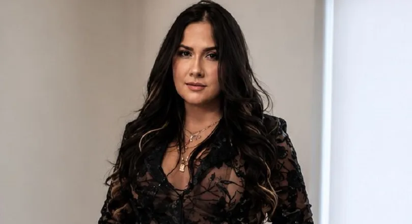 Annakarina estrena su primer álbum “Katarsis” y apunta a los Latin Grammy