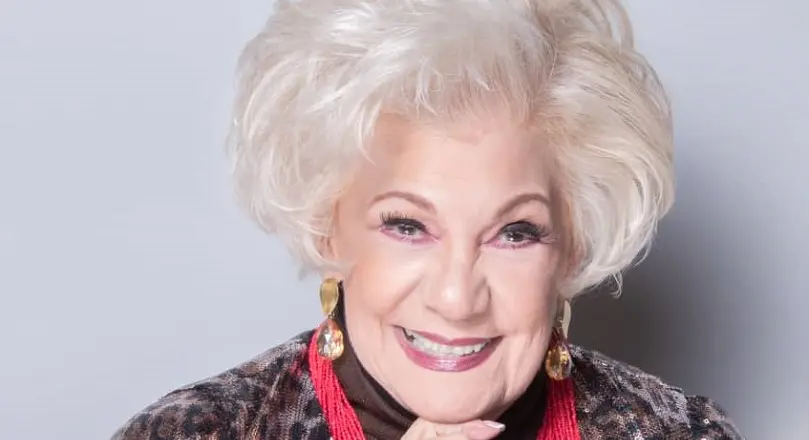 La Primerísima Mirla Castellanos disfruta 46 años después el gran éxito de su tema «Maldito Amor»
