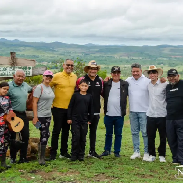 ERNESTO URBANO CELEBRA LA DIGNIDAD Y LOS VALORES DE NUESTRA TIERRACON EL ESTRENO AUDIOVISUAL DE “MI CONUCO”