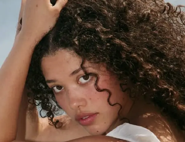 Para la artista venezolana SARITA si existe «Alguien Más».