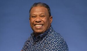 “Anuncio Clasificado” es el nuevo lanzamiento de Wilmer Lozano y Carlitos Padrón