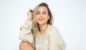 Ysabela Guzmán: Transformando vidas desde adentro hacia afuera con ‘Comienzo el lunes’