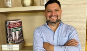 De víctima a líder: El increíble viaje de un inmigrante venezolano que transformó el bullying en su marca personal