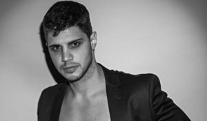 El Cone debuta como cantante solista con «Ya No Eres», su primer sencillo lleno de emoción