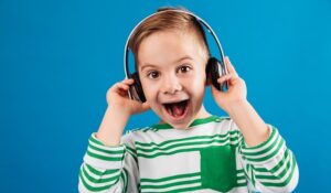 1 de cada 4 personas experimentará algún grado de pérdida auditiva