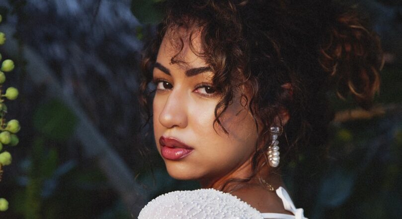 La Cassandra presenta la bachata «Nadie Como Tú»