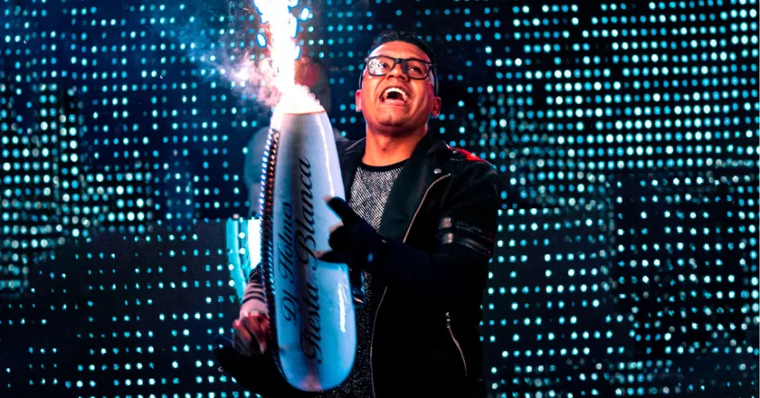 Gran DJ Holmes, el colombiano que refrescó visualmente la salsa romántica