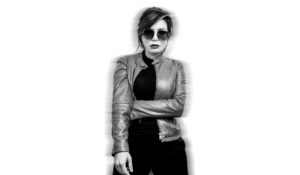 ELENA llega a la escena musical con “Acompáñame”