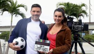 Elizabeth Gutiérrez y Julián Gil dan claquetazo oficial de «Eva y Adán en Miami»