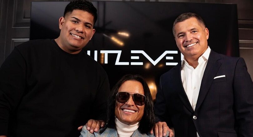 Elvis Crespo Anuncia Nueva Asociación de Manejo con Hit Level Entertainment