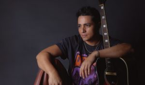 Fehr Rivas: El Renacer de una Emoción en “Dormido el Corazón»