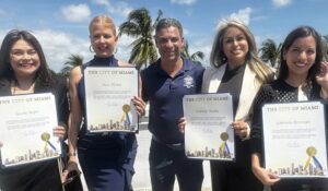 ALCALDE FRANCIS SUÁREZ Y LA CIUDAD DE MIAMI RECONOCEN POR EL MES DE LA MUJER A LAS MUJERES EXITOSAS DE ALTO NIVEL