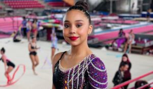 Atleta venezolana Amarantha Acosta participó en Campamento de Gimnasia Rítmica de la UPAG