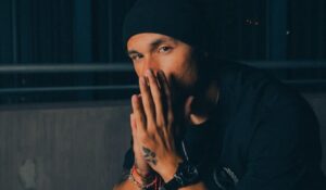 Kadi, el naciente icono del Drill Latinoamericano, lanza su nuevo sencillo «Mbappe»