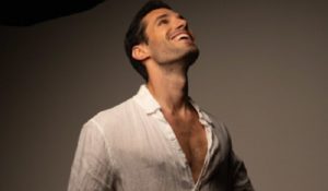 Mil Heridas: El Debut Musical de Matias Puente, Revelando su Pasión y Talento Innato