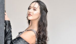 MERAKI Lanza ‘DEJARLO ATRÁS’, apostando al pop rock como base central de su proyecto musical