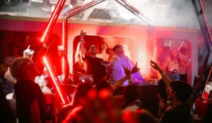 “Noche de Vibras” rinde tributo a la identidad musical venezolana con la fiesta temática «+58»