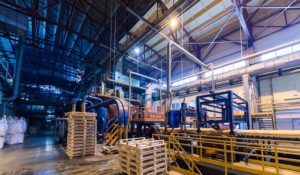 Reflectores UFO optimizan la iluminación en las empresas