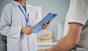 Técnica de HoLEP es tendencia mundial para tratar crecimiento prostático benigno