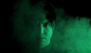 La canción que desnuda el lado oscuro de la mente: ‘Vulnerable’ de xCRISx EDGE